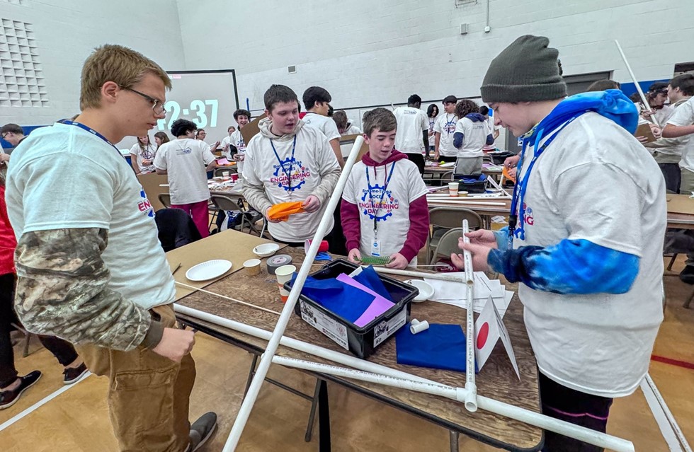 NV High School Students participate in engineering day