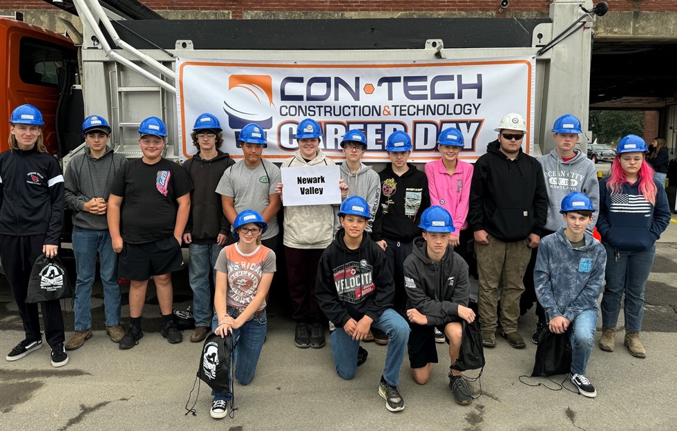 Newark Valley students at construction day